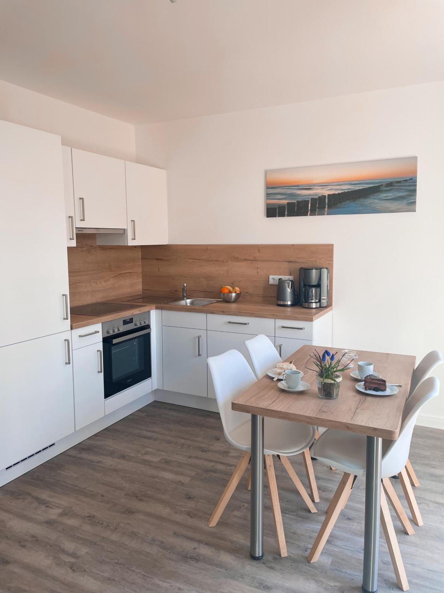 Haus Urvasi Apartment Любек Екстериор снимка