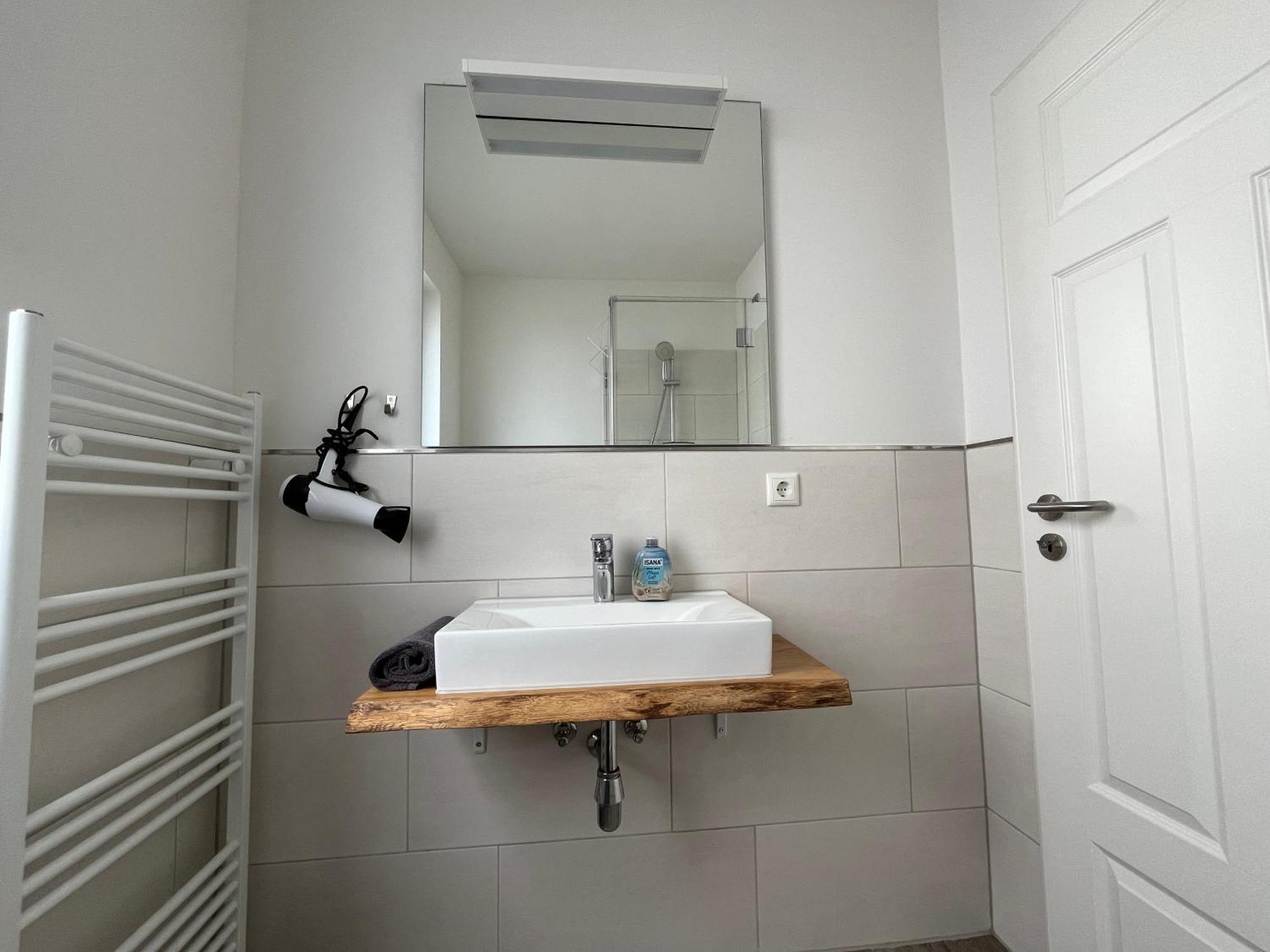 Haus Urvasi Apartment Любек Стая снимка